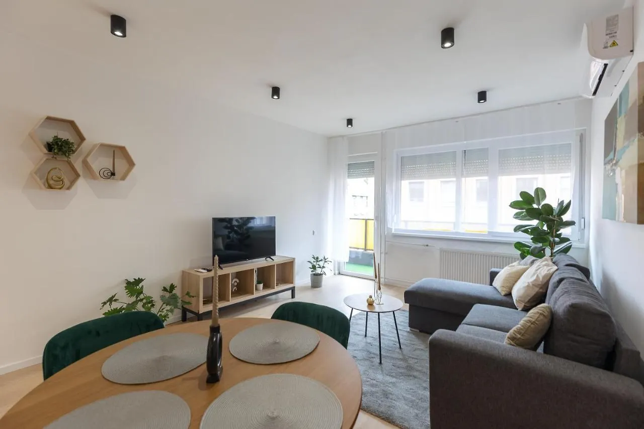 Gems Of Budapest - Tiger Eye Residence